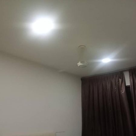 Miracle Woodsbury Habour Place Butterworth Exterior photo